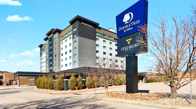 outside the double tree by hilton in rapid city